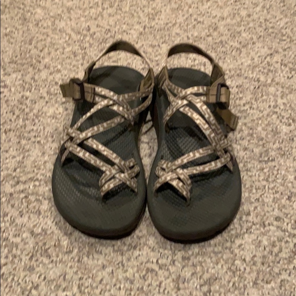 Chaco tan beige ZX/2 Sport Trail strapy sandals 9